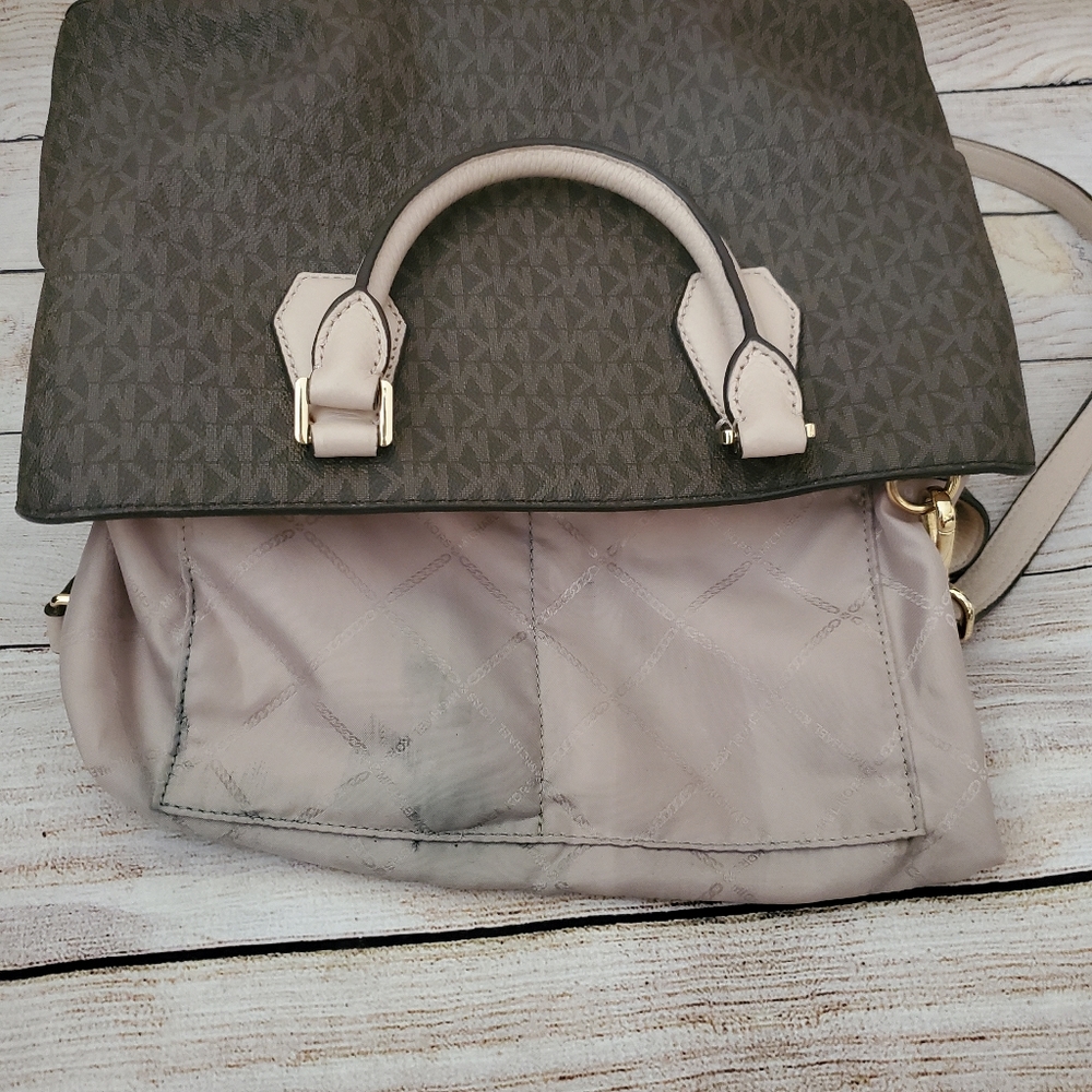 Michael Kors Camille Small Logo Satchel - Picture 13 of 15